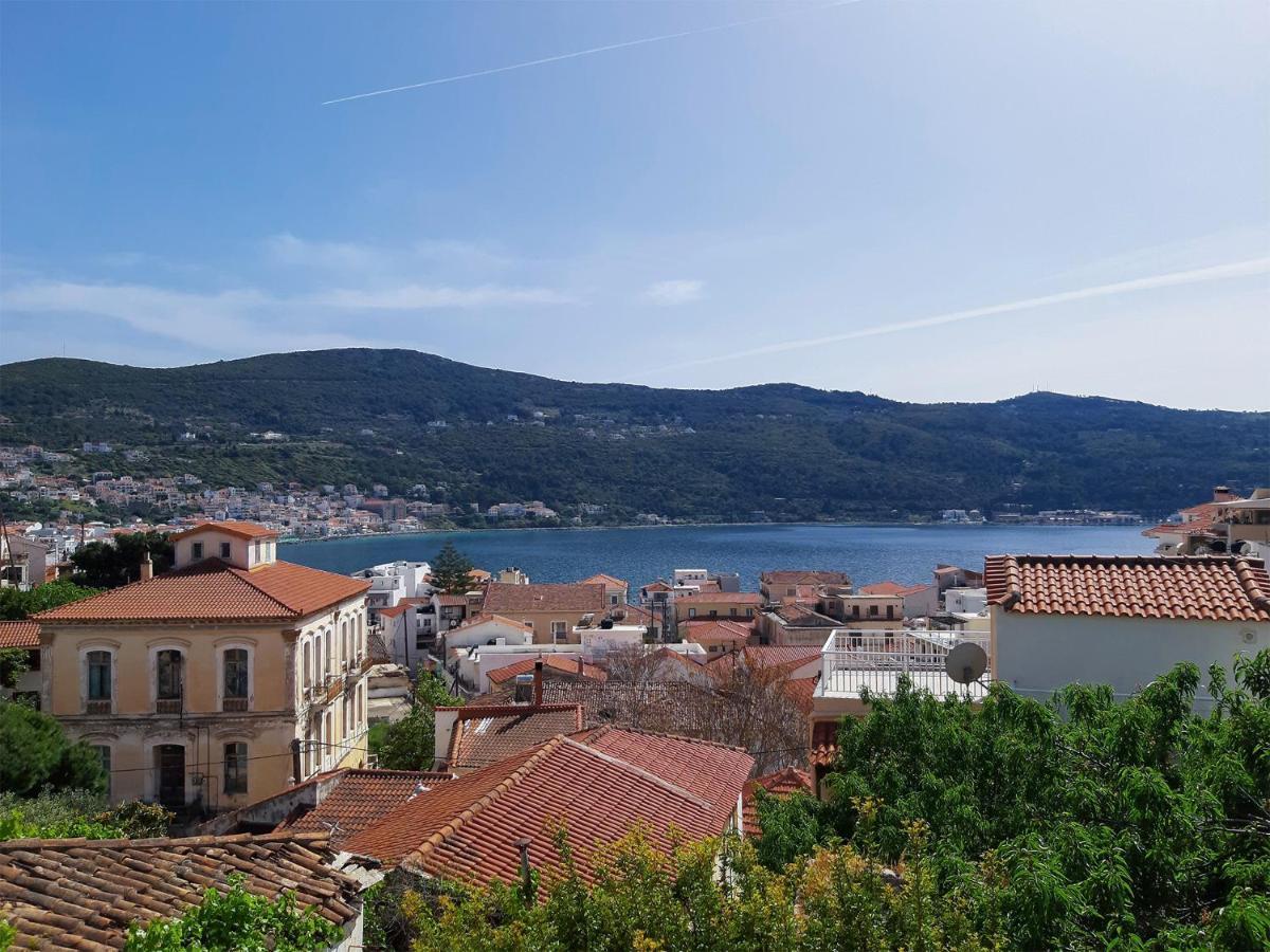 Stonehouse With Wonderful Seaview Apartment Samos Town Exterior photo